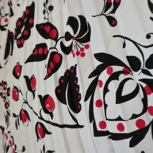 Talbots Petite Midi Skirt Pleated Fun Floral Side Zip Ruffle Hem Lined 16P Plus - Picture 1 of 9